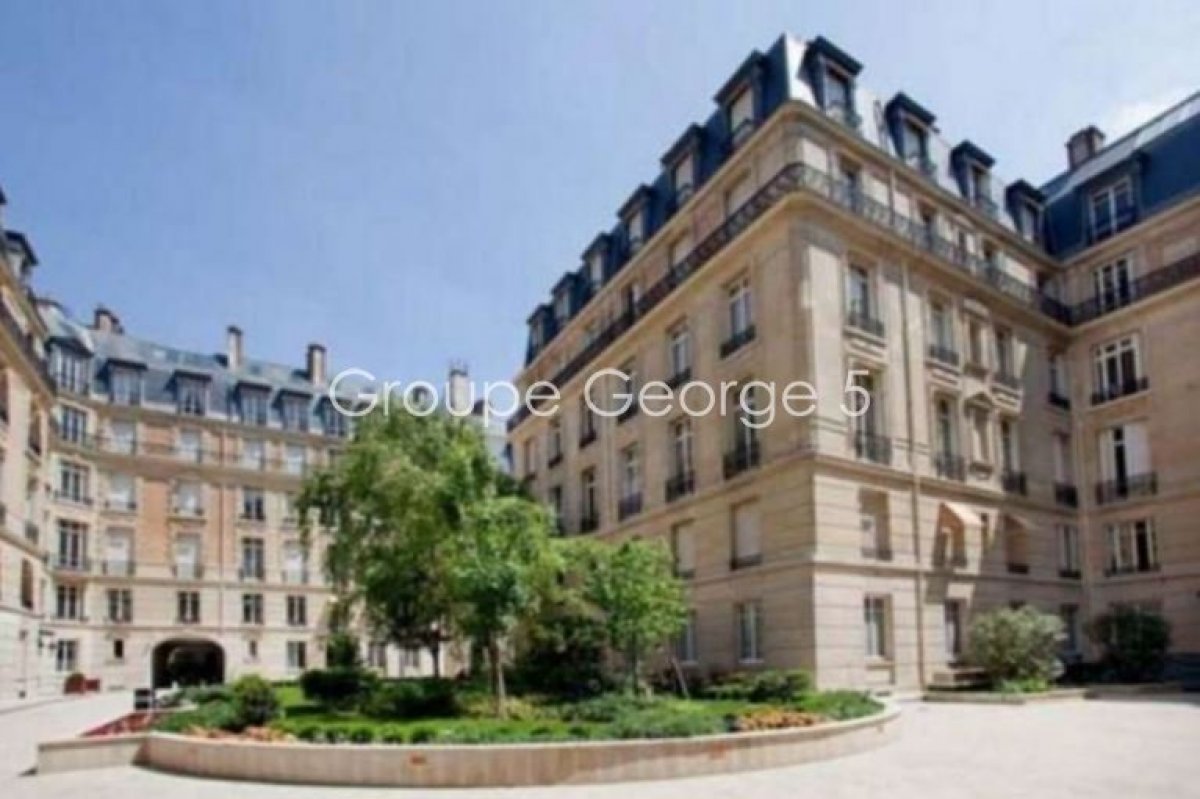 Vente Appartement  6 pièces - 250m² 75008 Paris