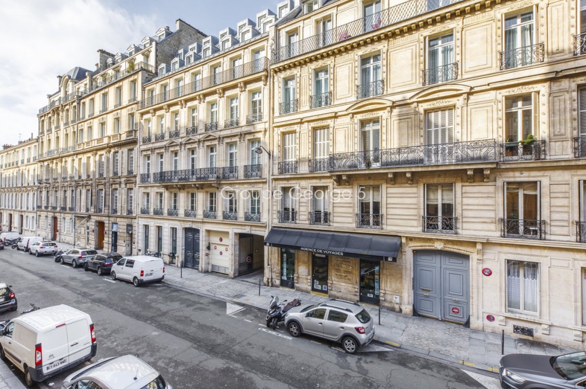 Vente Appartement  6 pièces - 183m² 75008 Paris
